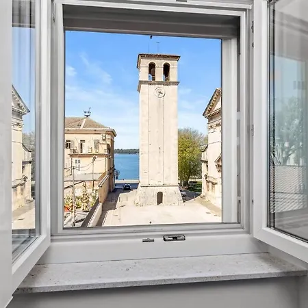 Old Tower Center Διαμέρισμα