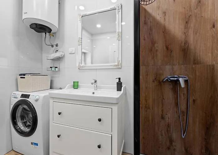 Old Tower Center Apartamento *