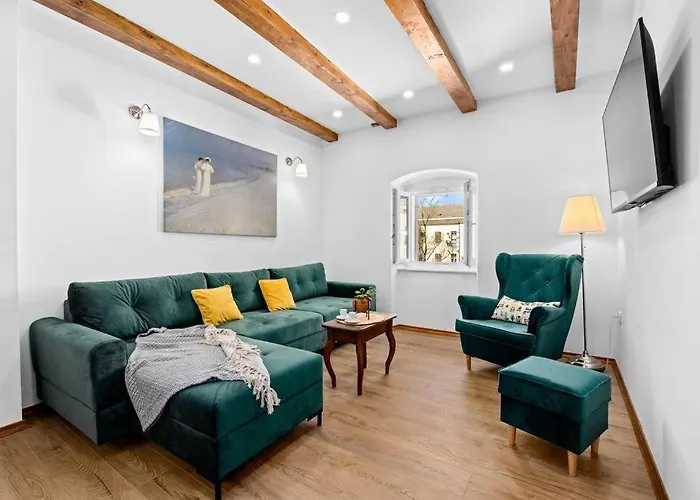 Old Tower Center Apartman Pula