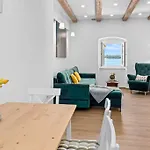 Apartment Old Tower Center Pula